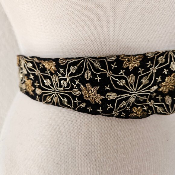 Vintage Gold Silver Bullion India Metal Embroidered Black Statement Waist Belt S - Picture 3 of 5